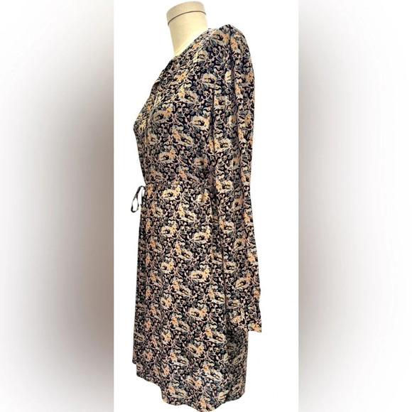 NWT Loft long sleeve floral tie-waist dress, v-neck collar, size small - Picture 6 of 16